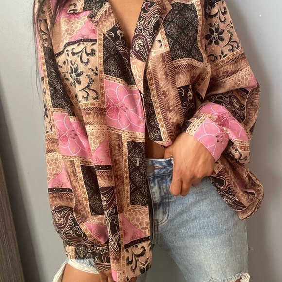 Vintage Patterned Blouse - Picture 5 of 5